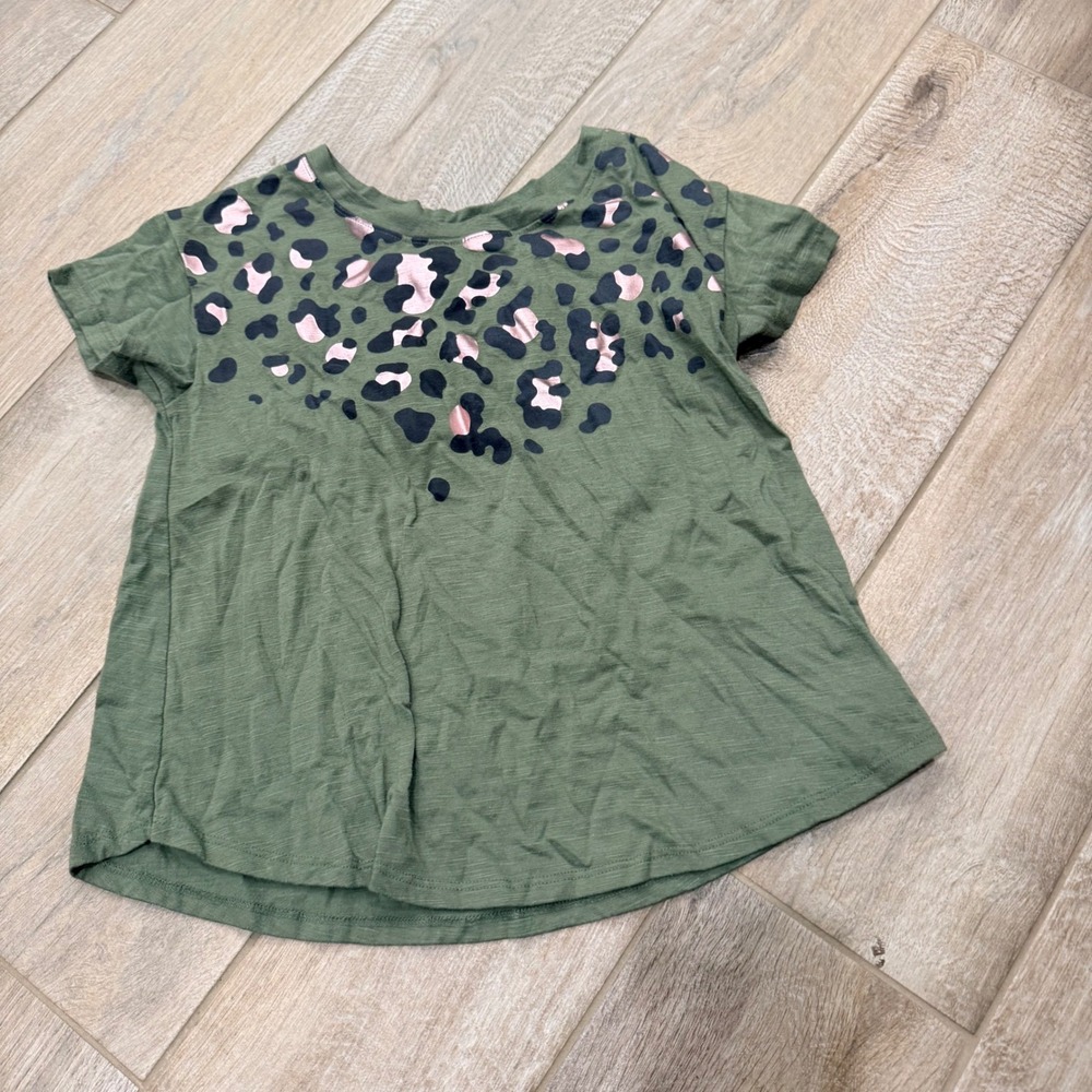 SO Girls Olive Green Leopard Print Short Sleeve Tee Shirt Size M 8 DG13K040RG